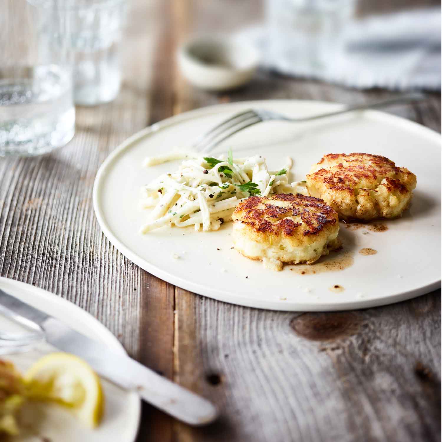 Deliciosos pastelitos de pescado para abrir bocado