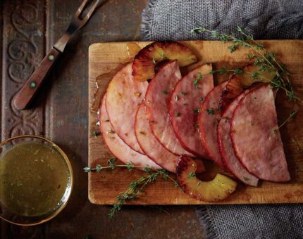 Jamón glaseado con tomillo y miel