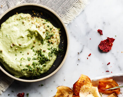 Dip de aguacate y tahini