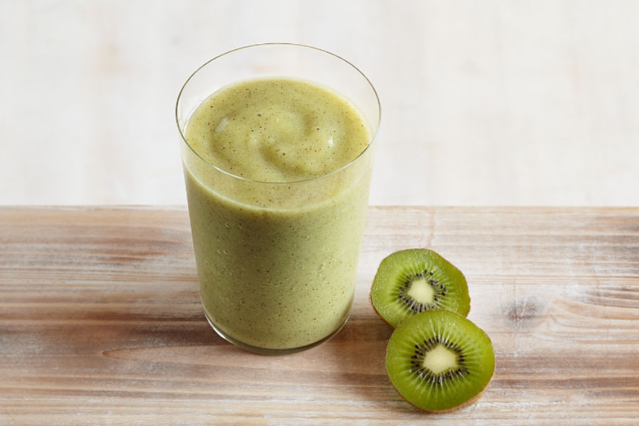 Smoothie de kiwi y lima