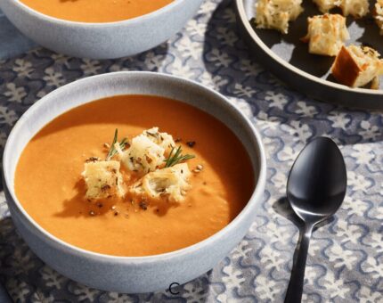 Sopa de tomate italiana